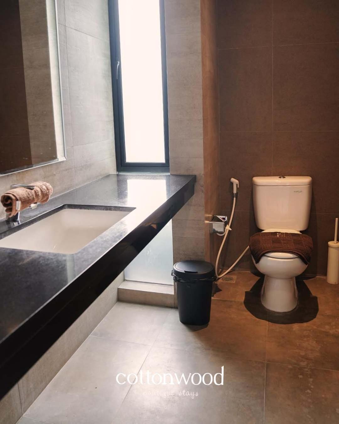 Cottonwood Pavana - Heated Pool Fitness Layartancep200inch Villa Bandung